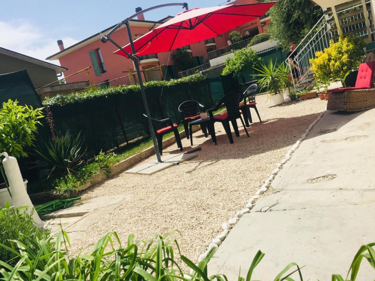 B&B Dell'Amicizia Fano Bagian luar foto
