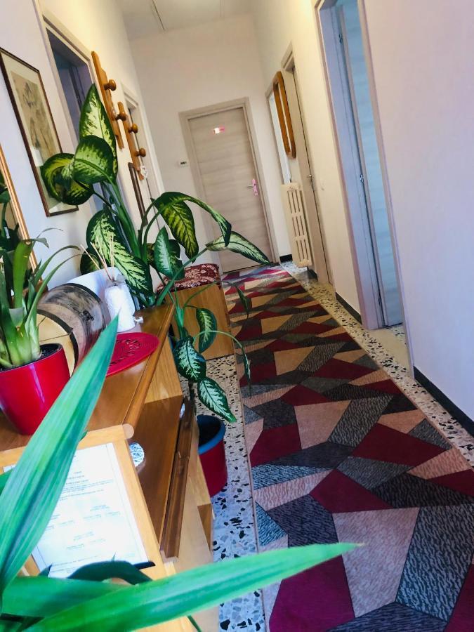 B&B Dell'Amicizia Fano Bagian luar foto